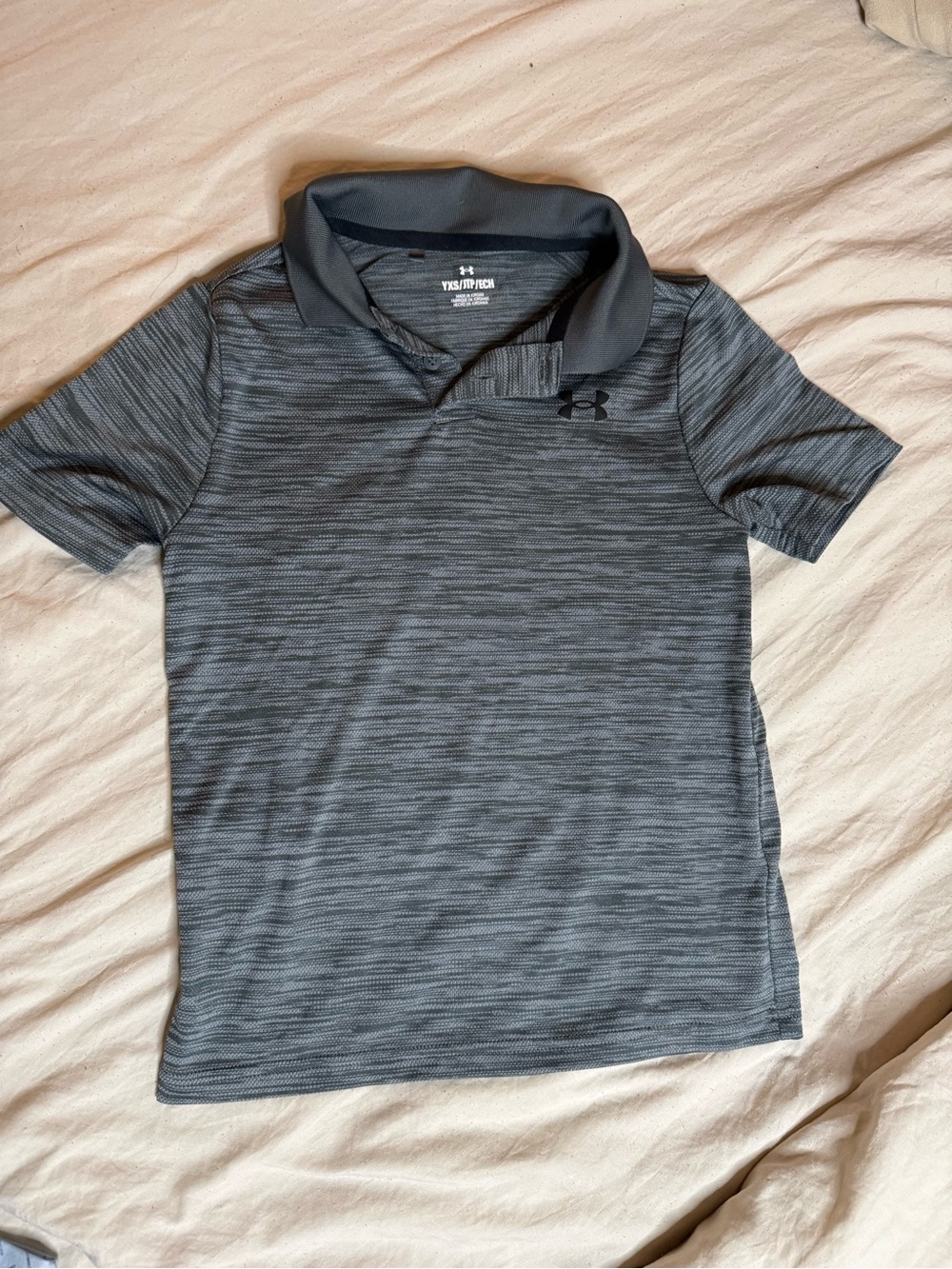 Under Armour Boy’s Gray HeatGear Polo Shirt